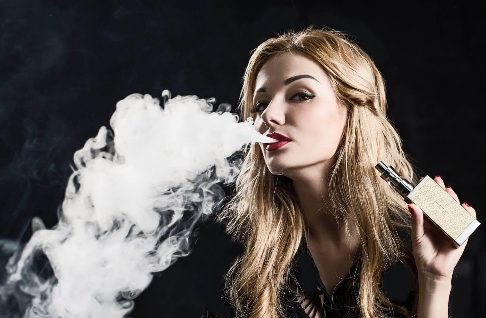 Hướng Dẫn Hút Vape Đúng Cách, Tạo Nhiều Khói Đơn Giản An Toàn