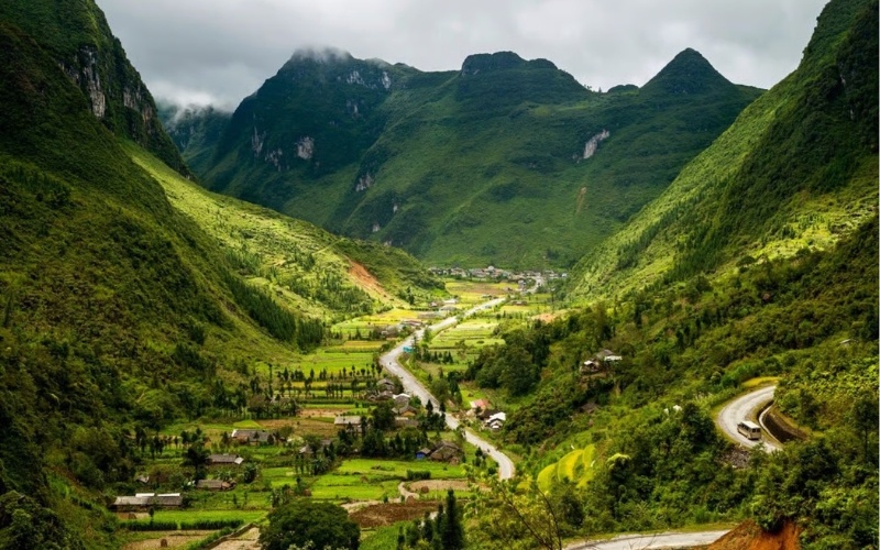 Thung lũng Sủng Là