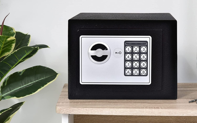 Két sắt khóa cơ kết hợp điện tử